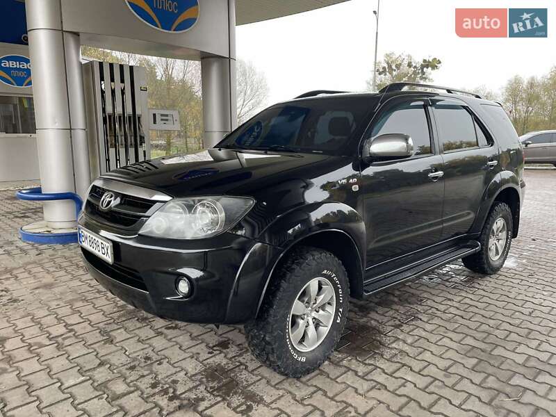Позашляховик / Кросовер Toyota Fortuner 2005 в Лебедині фото 4 Позашляховик / Кросовер Toyota Fortuner 2005 в Лебедині