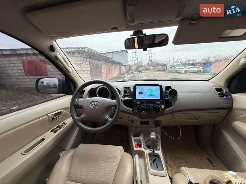 Внедорожник / Кроссовер Toyota Fortuner 2007 в Виннице фото 17 Внедорожник / Кроссовер Toyota Fortuner 2007 в Виннице