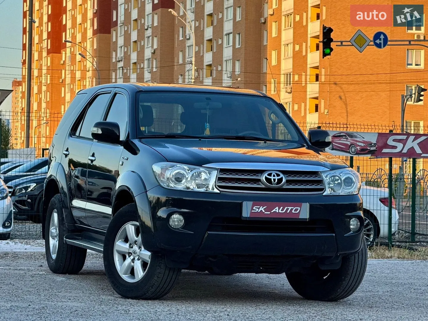 2010 Toyota Fortuner - мініатюра 62