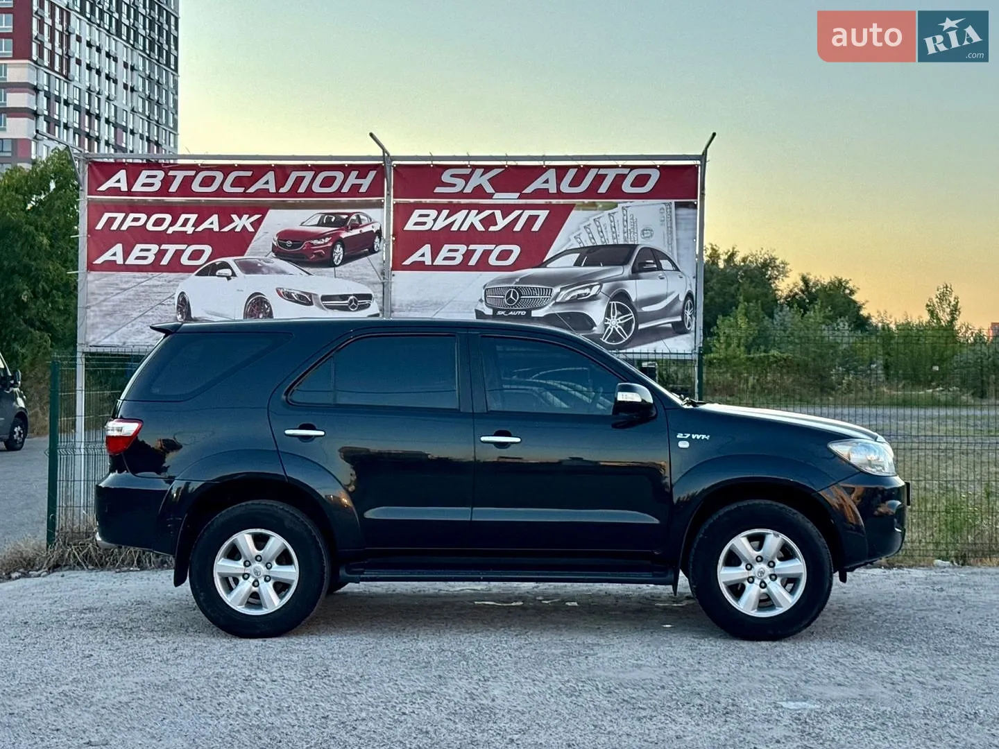 2010 Toyota Fortuner - мініатюра 71
