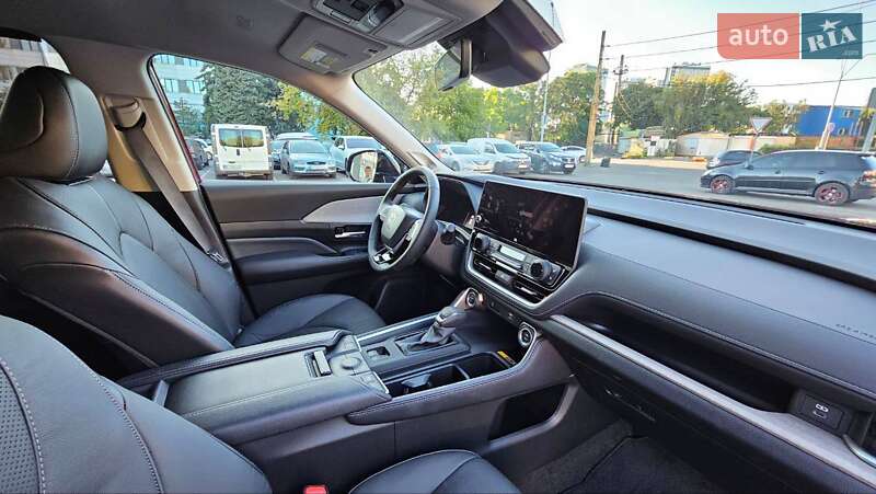 Внедорожник / Кроссовер Toyota Grand Highlander 2023 в Одессе