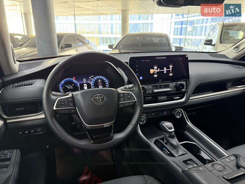 Внедорожник / Кроссовер Toyota Grand Highlander 2023 в Одессе