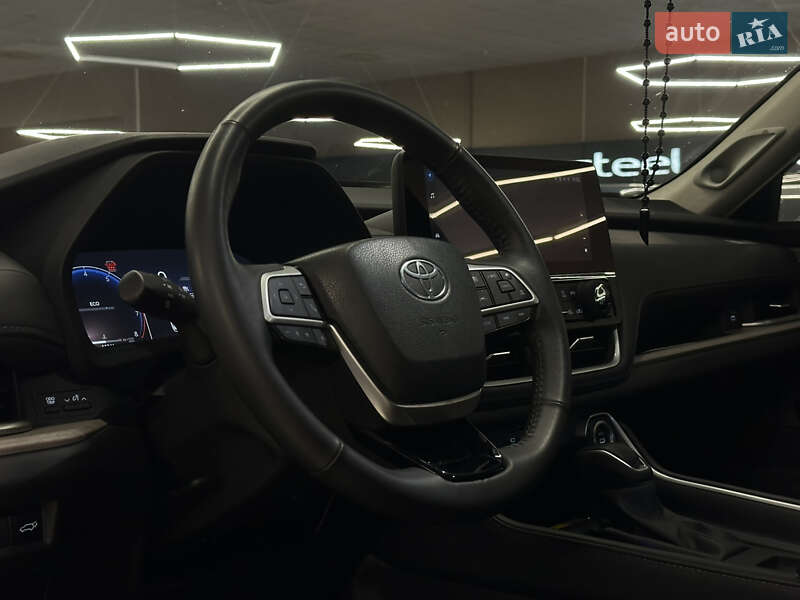 Позашляховик / Кросовер Toyota Grand Highlander 2024 в Миколаєві