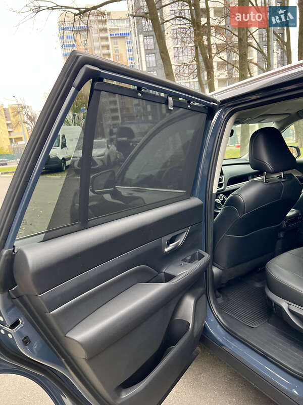 Внедорожник / Кроссовер Toyota Grand Highlander 2023 в Киеве