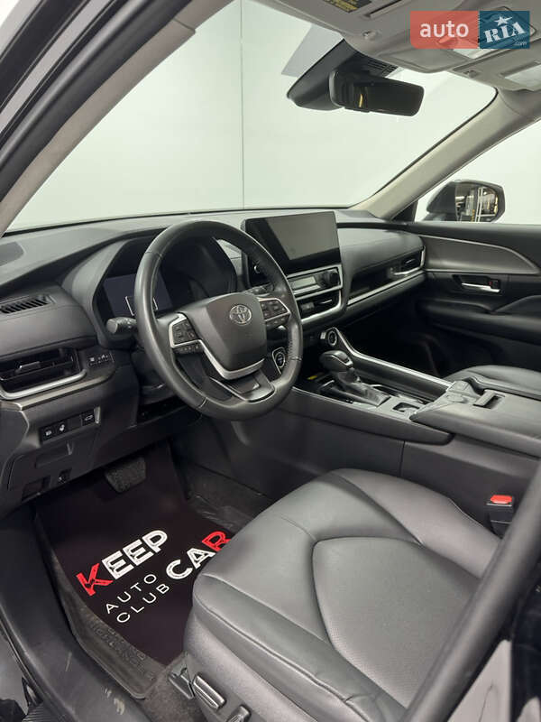 Внедорожник / Кроссовер Toyota Grand Highlander 2023 в Одессе фото 44 Внедорожник / Кроссовер Toyota Grand Highlander 2023 в Одессе