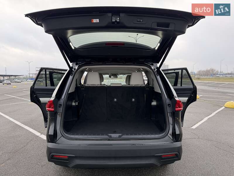 Внедорожник / Кроссовер Toyota Grand Highlander 2023 в Киеве