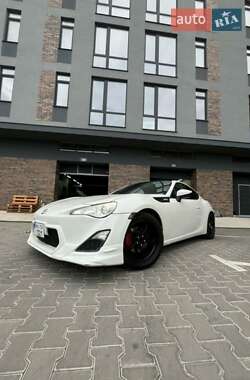 Купе Toyota GT 86 2013 в 