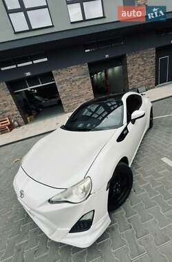 Купе Toyota GT 86 2013 в 