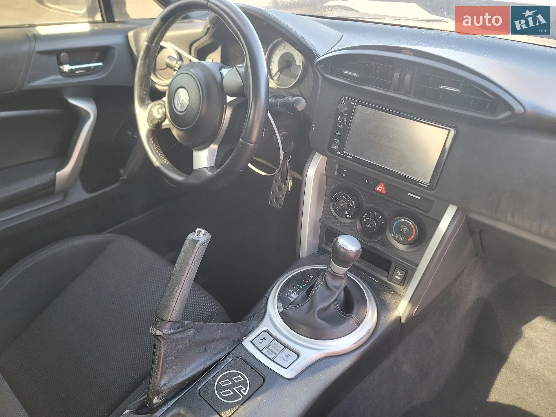 Toyota GT 86 2017 VIN JF1ZNAA19H8711012 фото оголошення 5 з 38