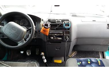 Минивэн Toyota Hiace 1998 в Николаеве