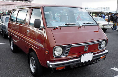 Минивэн Toyota Hiace 1980 в Сумах