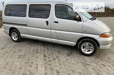 Минивэн Toyota Hiace 2001 в Одессе