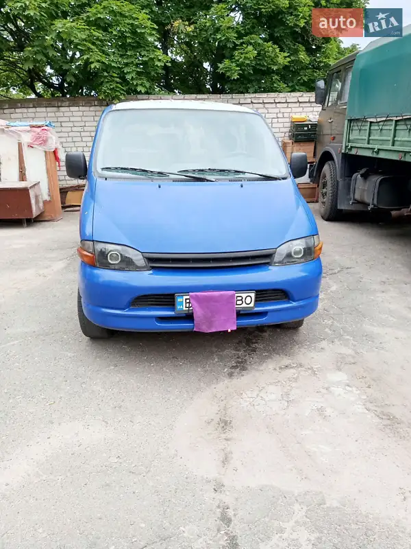 Toyota Hiace 1996
