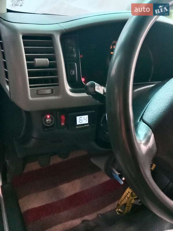 Позашляховик / Кросовер Toyota Hiace 2008 в Покрові