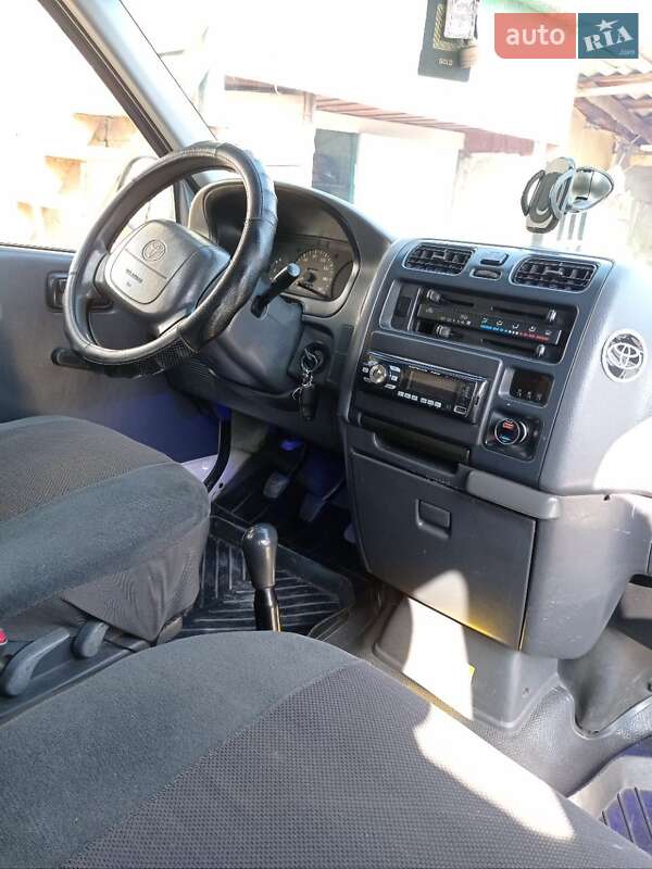 Мікровен Toyota Hiace 2000 в Болграді