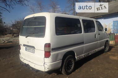 Вантажний фургон Toyota Hiace 2008 в Великій Михайлівці