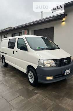 Минивэн Toyota Hiace 2008 в Киеве