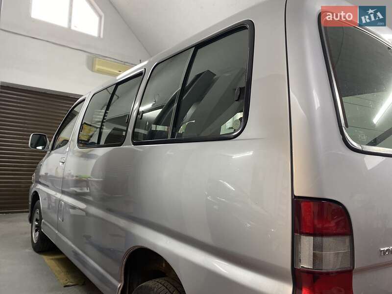 Микровэн Toyota Hiace 2008 в Одессе