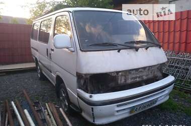 Седан Toyota Hiace 1993 в Борисполе