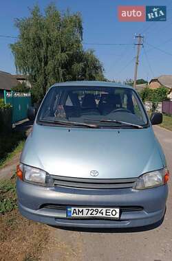 Мінівен Toyota Hiace 1996 в Бердичеві