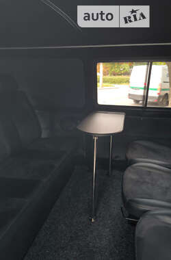 Мінівен Toyota Hiace 2006 в 