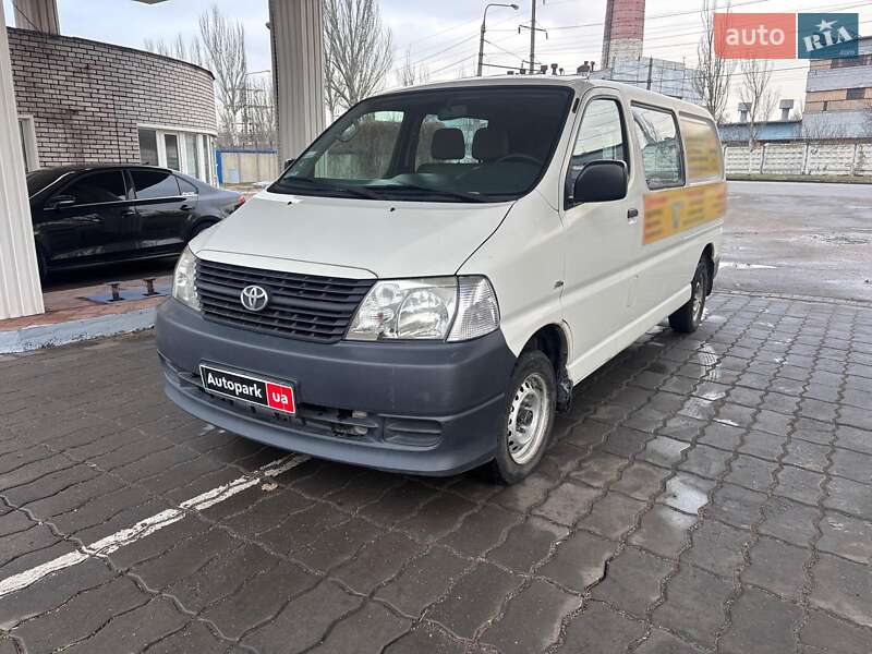 Грузовой фургон Toyota Hiace 2007 в Запорожье