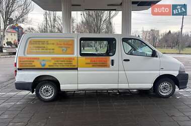 Грузовой фургон Toyota Hiace 2007 в Запорожье