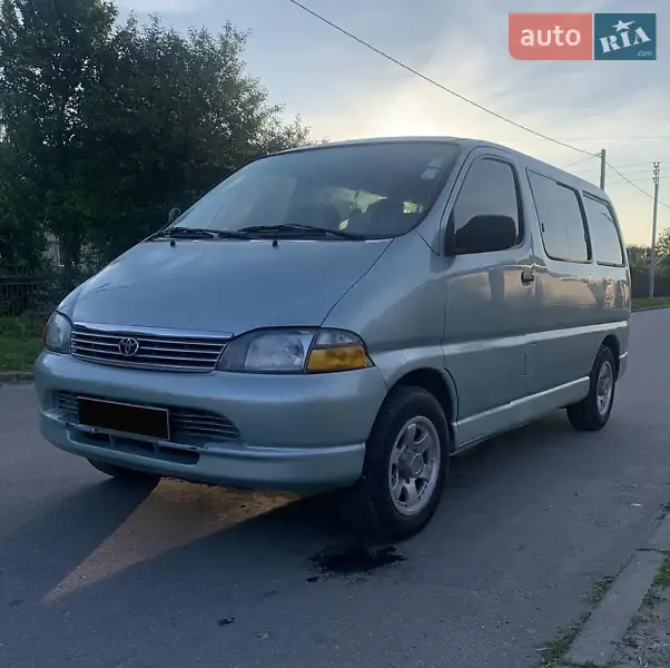 Toyota Hiace 1996