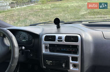 Минивэн Toyota Hiace 2012 в 
