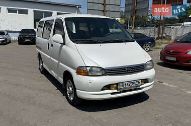 Мінівен Toyota Hiace 1997 в Одесі