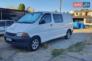 Минивэн Toyota Hiace 1997 в Белгороде-Днестровском