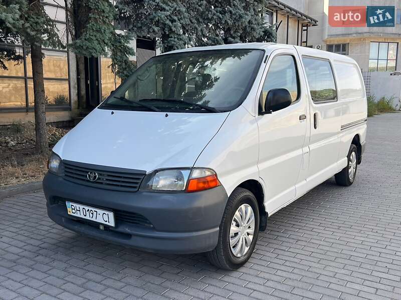 Toyota Hiace 2005 Toyota Hiace 2005