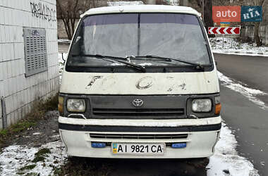 Минивэн Toyota Hiace 1998 в Киеве