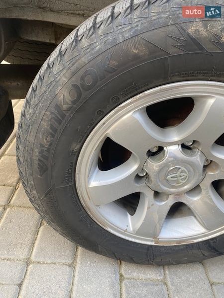 Минивэн Toyota Hiace 2007 в Доброславе