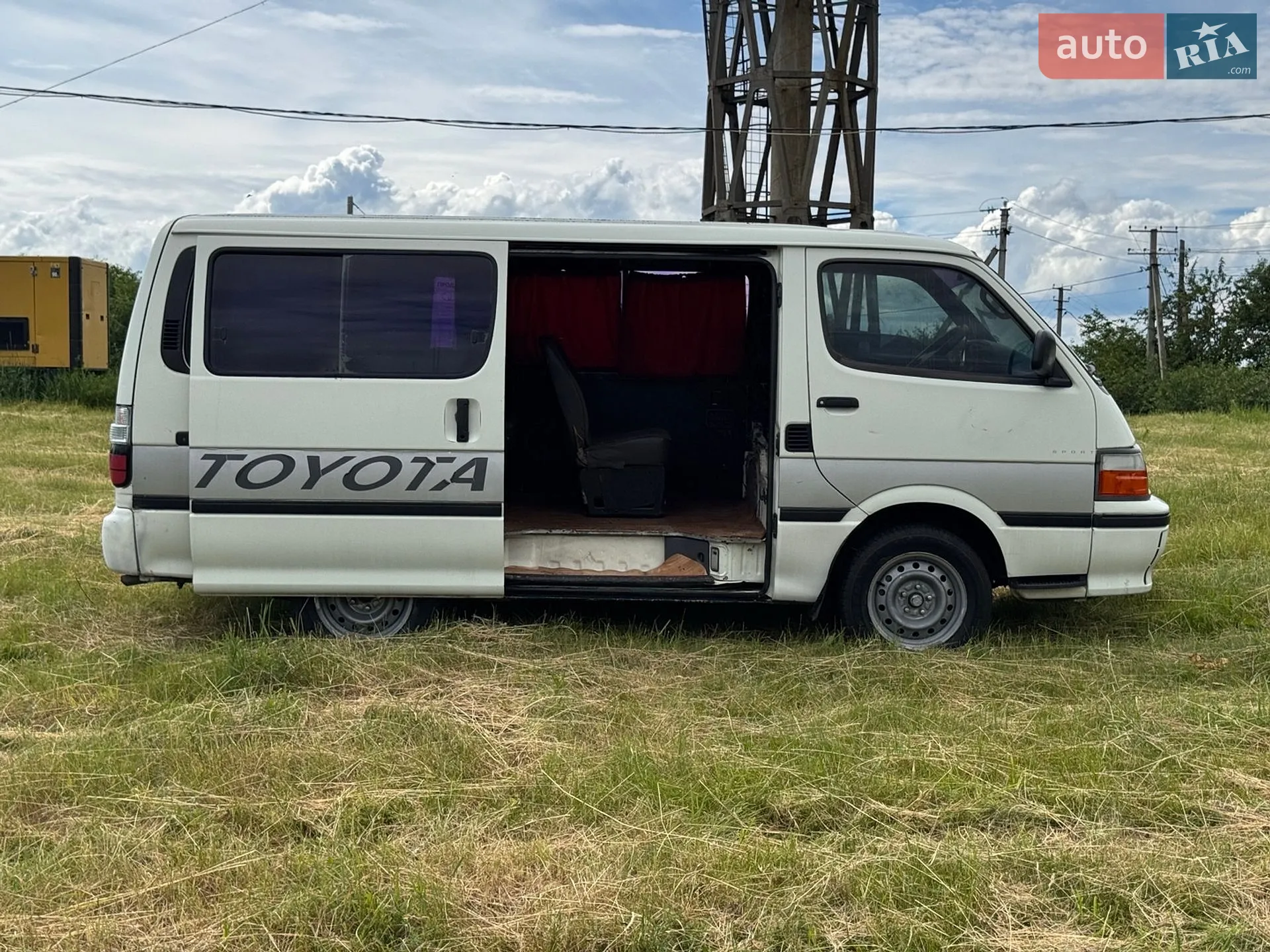 Toyota Hiace 1998 VIN JTB41UHA5W0026579 фото оголошення 4 з 6