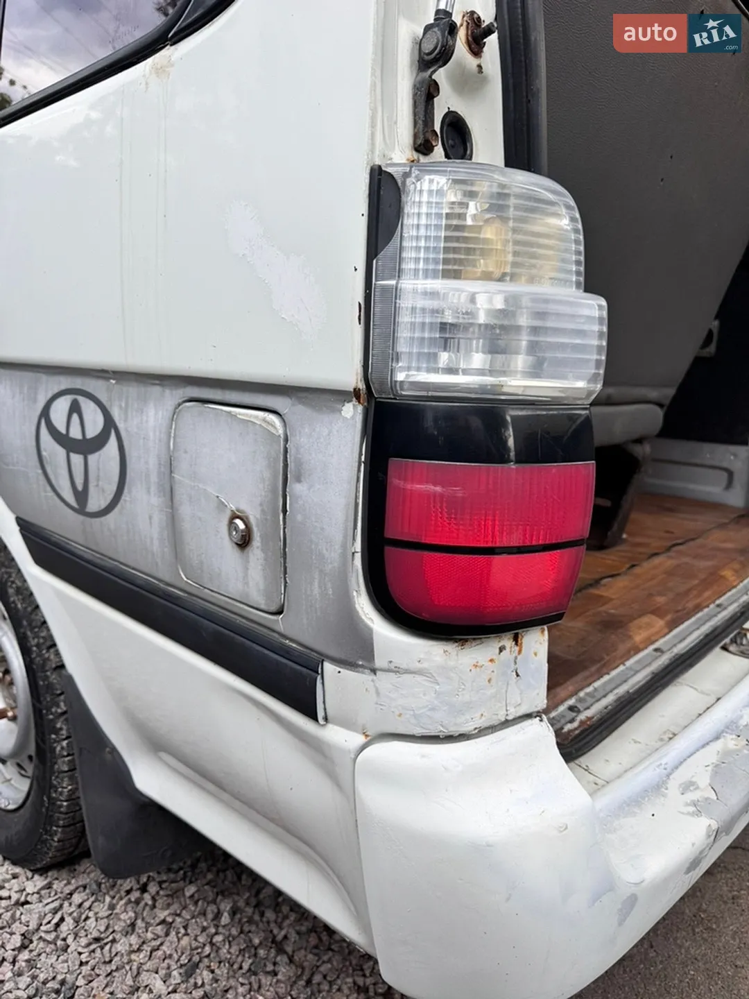 Toyota Hiace 1998 VIN JTB41UHA5W0026579 фото оголошення 14 з 19