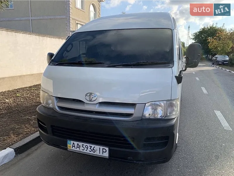 Toyota Hiace