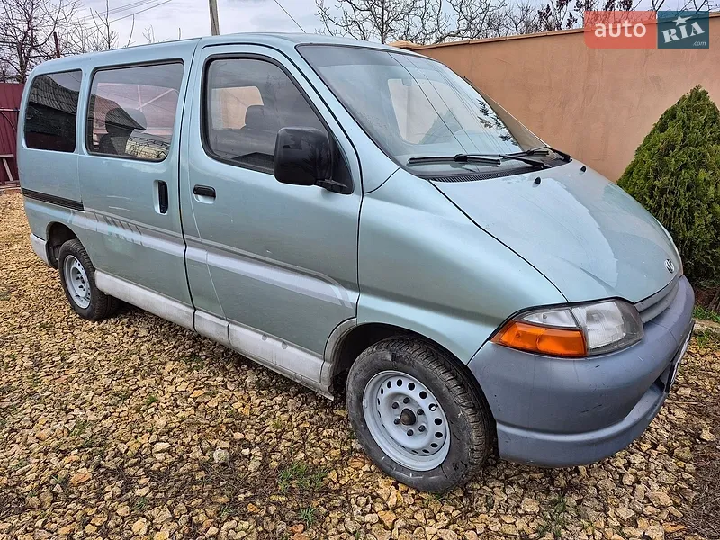 Toyota Hiace 1996