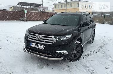  Toyota Highlander 2012 в Ровно