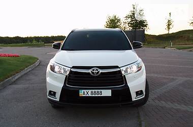 Внедорожник / Кроссовер Toyota Highlander 2014 в Харькове