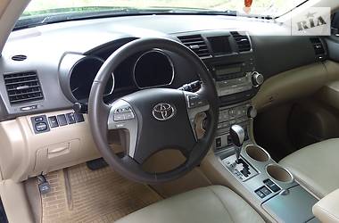 Внедорожник / Кроссовер Toyota Highlander 2009 в Одессе