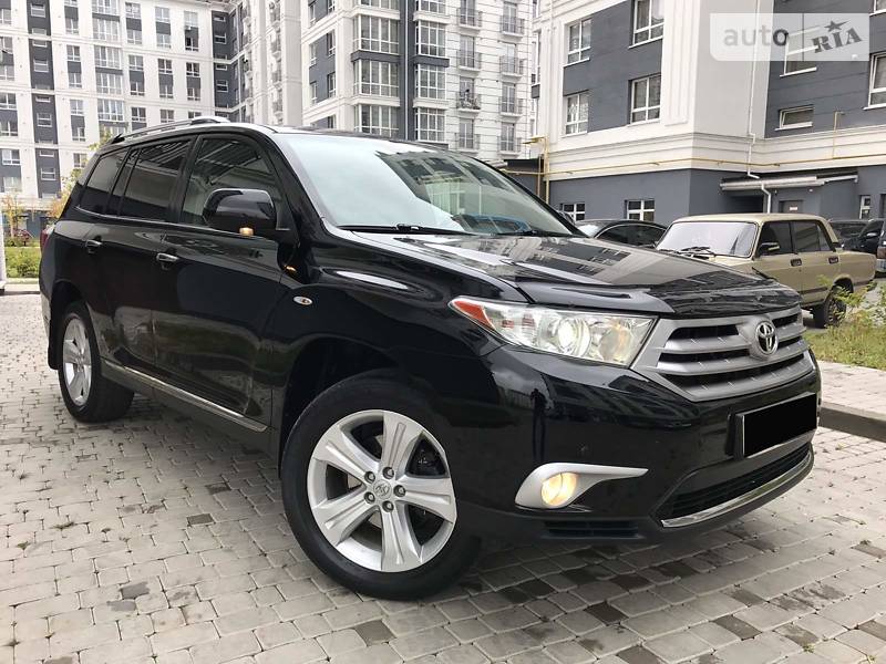 Позашляховик / Кросовер Toyota Highlander 2012 в Івано-Франківську