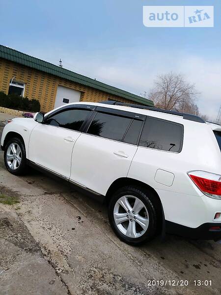 Позашляховик / Кросовер Toyota Highlander 2011 в Томаківці
