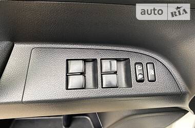 Позашляховик / Кросовер Toyota Highlander 2014 в 