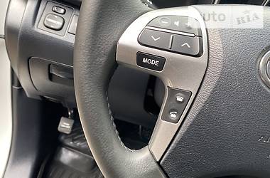 Позашляховик / Кросовер Toyota Highlander 2014 в 