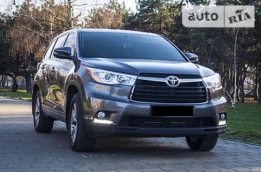 Внедорожник / Кроссовер Toyota Highlander 2014 в Днепре