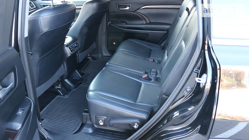 Універсал Toyota Highlander 2015 в Києві фото 4 Універсал Toyota Highlander 2015 в Києві