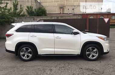 Внедорожник / Кроссовер Toyota Highlander 2014 в Житомире