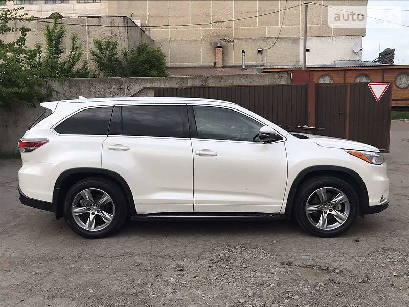 Toyota Highlander 2014