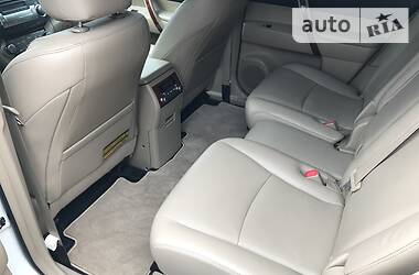 Внедорожник / Кроссовер Toyota Highlander 2011 в Чернигове